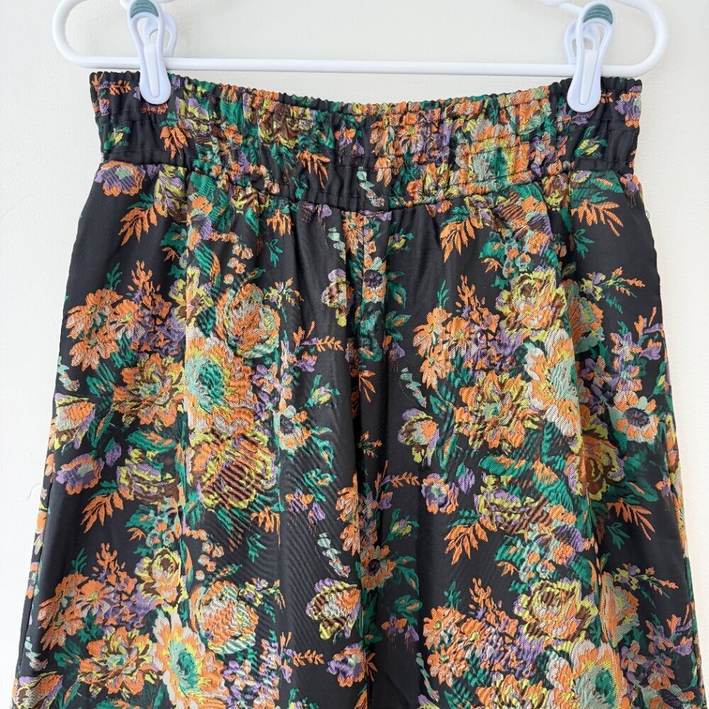 Anthropologie Black Floral Jacquard The Somerset Pull-On Wide Leg Cropped Pants - Picture 7 of 7